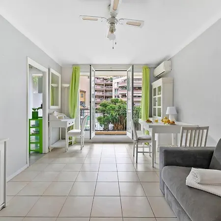 Le Landelle - Centre- Climatisation -proche Gare Sncf *