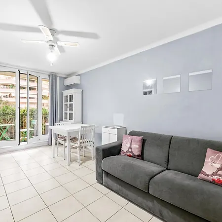 Le Landelle - Centre- Climatisation -proche Gare Sncf Apartman